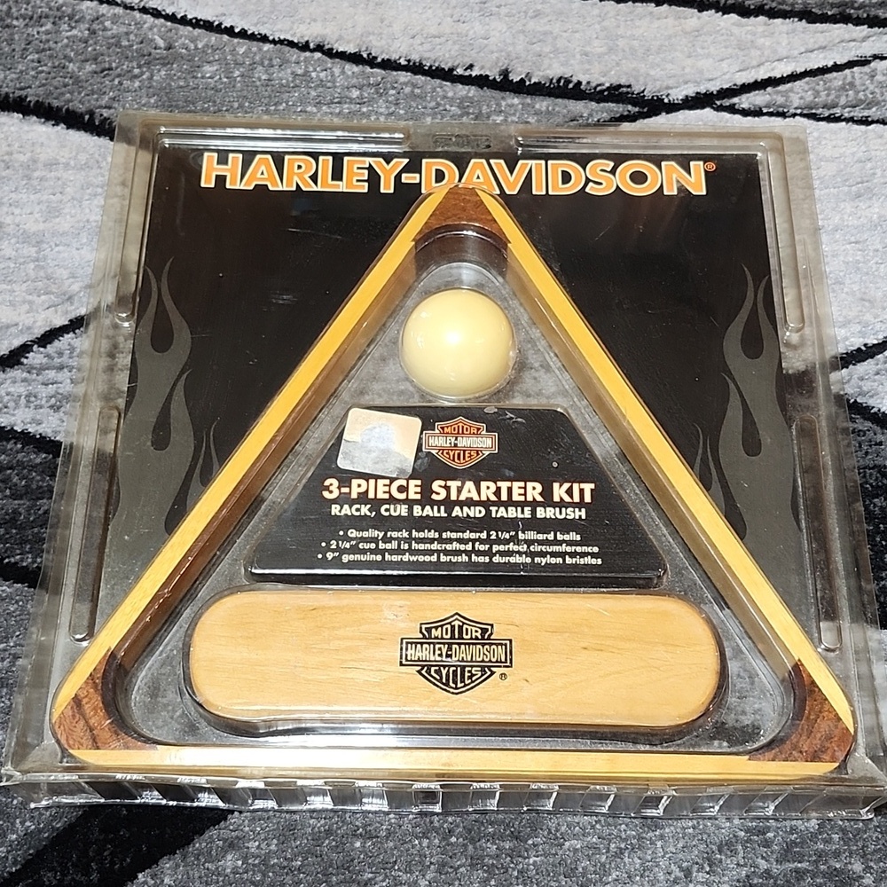 HARLEY DAVIDSON 2006 3-PIECE BILLIARDS STARTER SET